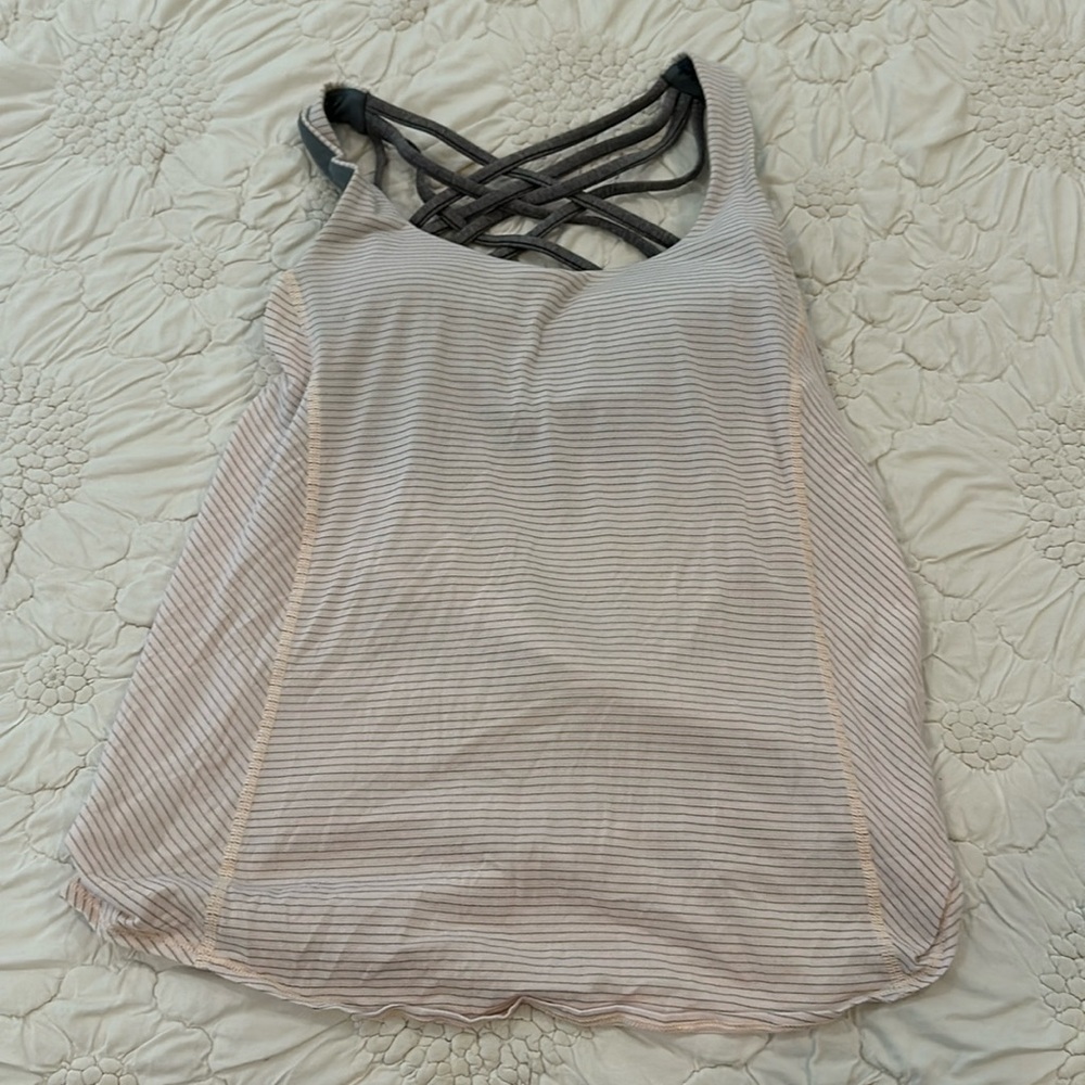 Lululemon tank